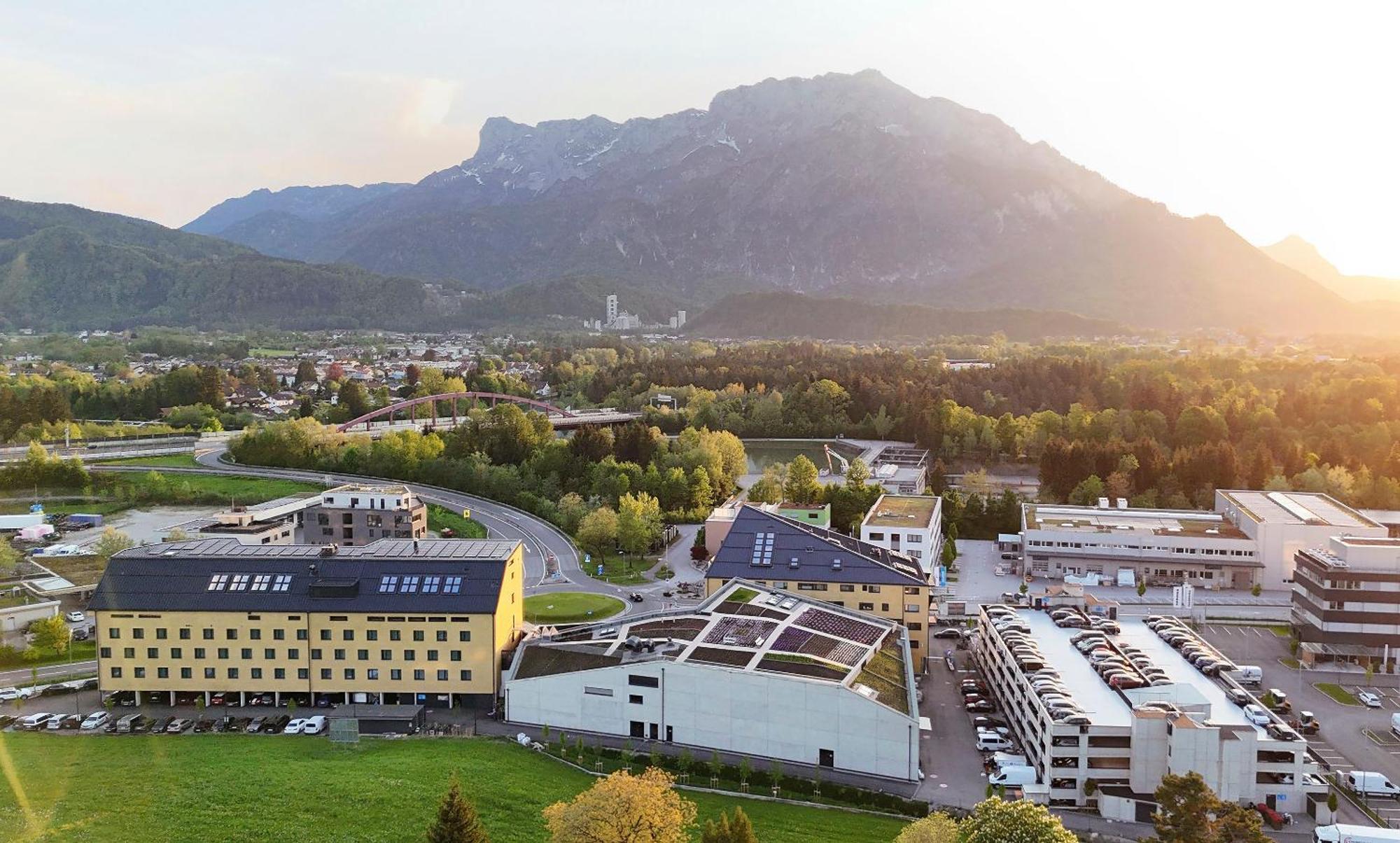 Hotel Im Zentrum Fuer Visionen Puch bei Hallein Exteriör bild