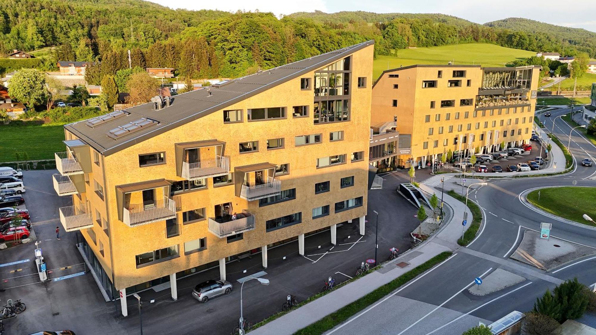 Hotel Im Zentrum Fuer Visionen Puch bei Hallein Exteriör bild
